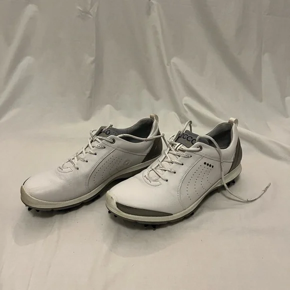 ECCO Women’s Golf Shoes - Picture 2 of 12